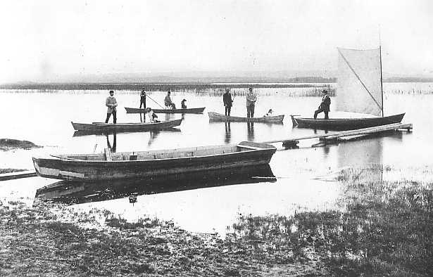 Båtplatsen vid Almeö 1895